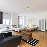 Gæstehus Silver Flower - Flat In Center 3*