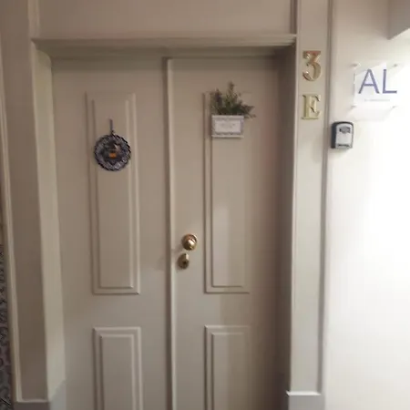 Silver Flower - Flat In Center