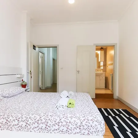 Guest house Silver Flower - Flat In Center Lisbon