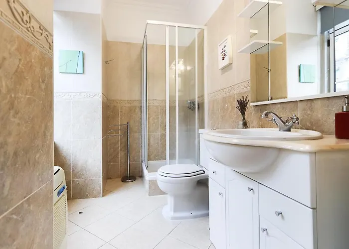 Silver Flower - Flat In Center 3*