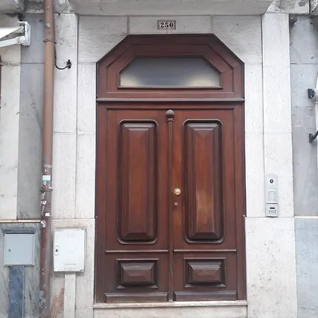 Silver Flower - Flat In Center